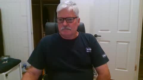 Snapshot of viper654321 chatting on September 24, 7:59 am viper654321 online show from September 24, 7:59 am