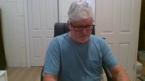 viper654321 online show from June 24, 7:48 am