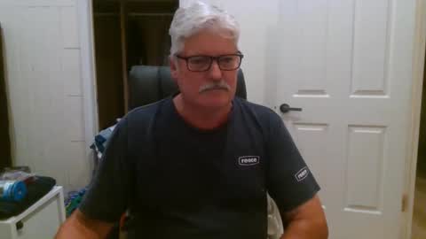 Snapshot of viper654321 chatting on October 30, 7:42 am viper654321 online show from October 30, 7:42 am