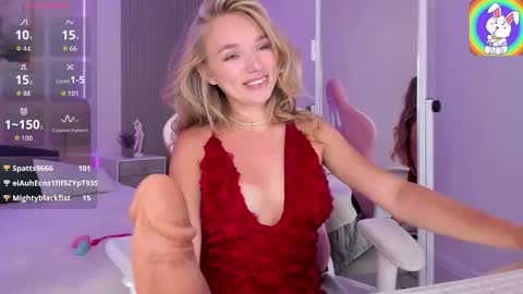 Chloe online show from March 7, 3:17 am