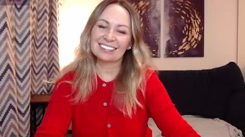 Vivian online show from December 1, 7:23 pm