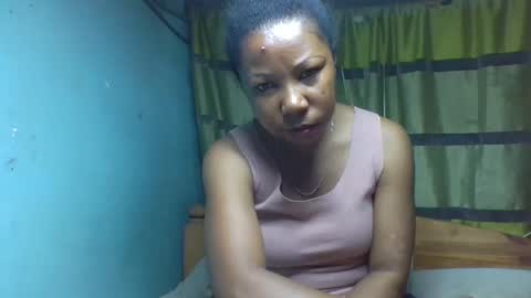 viviane0812 online show from October 22, 8:43 pm