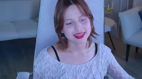 Vivienne  online show from May 21, 2:07 am