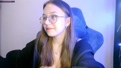 vivivivikkie online show from January 6, 10:36 pm