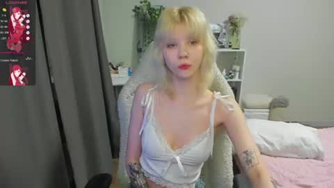 chatur babes online show from June 22, 9:00 pm