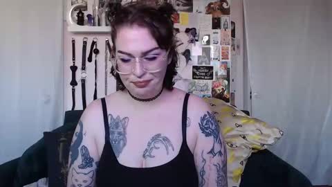 VIXIN online show from October 7, 8:05 pm