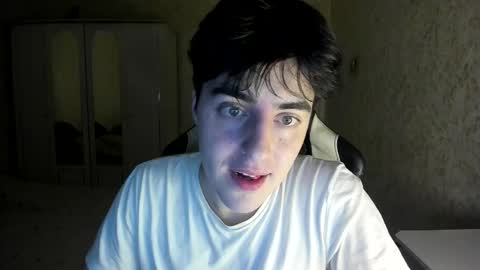 Snapshot of vlad1605 chatting on October 28, 4:19 pm Martin online show from October 28, 4:19 pm