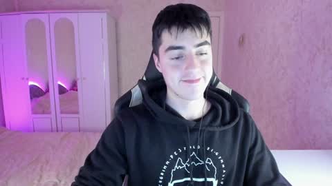 Snapshot of vlad1605 chatting on December 28, 4:41 pm Martin online show from December 28, 4:41 pm