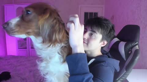 Snapshot of vlad1605 chatting on February 12, 1:52 am Martin online show from February 12, 1:52 am