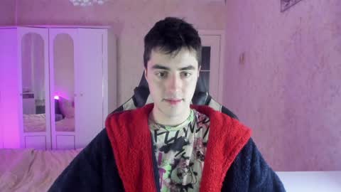 Snapshot of vlad1605 chatting on January 6, 5:06 pm Martin online show from January 6, 5:06 pm