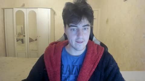 Snapshot of vlad1605 chatting on October 10, 2:34 pm Martin online show from October 10, 2:34 pm