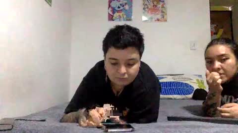 Danny and Ale online show from May 8, 5:29 pm