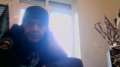 voyeuredeluxe online show from January 17, 8:57 am