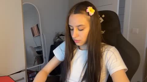 Arina online show from March 29, 9:55 am