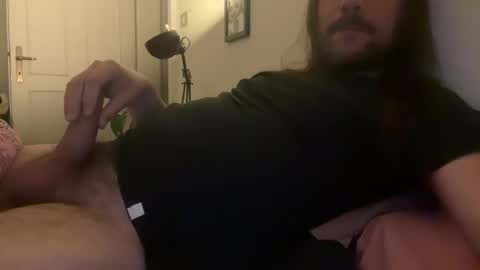 waiting4spring online show from March 26, 10:37 pm