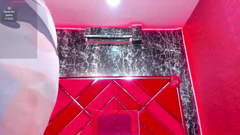 waleska   online show from February 5, 11:25 am