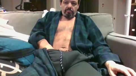 walker033 online show from December 30, 6:20 am