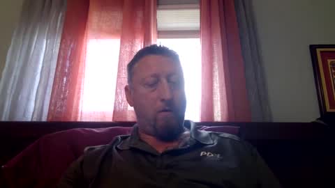 Snapshot of wantstoperform chatting on October 6, 8:15 pm wantstoperform online show from October 6, 8:15 pm