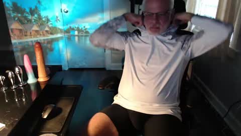 wasted_daze_ online show from April 1, 10:50 pm