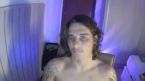 wave_boyy online show from April 25, 8:39 pm