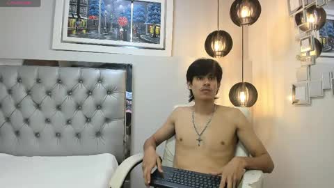 Wayath online show from June 7, 12:32 pm
