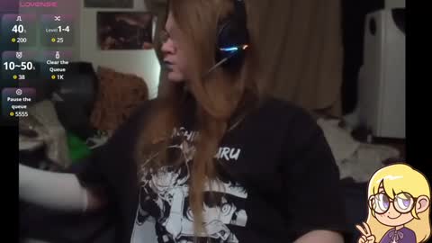 Snapshot of waysoft23 chatting on December 2, 9:12 pm Ash online show from December 2, 9:12 pm