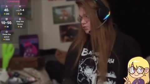 Snapshot of waysoft23 chatting on December 3, 11:18 pm Ash online show from December 3, 11:18 pm