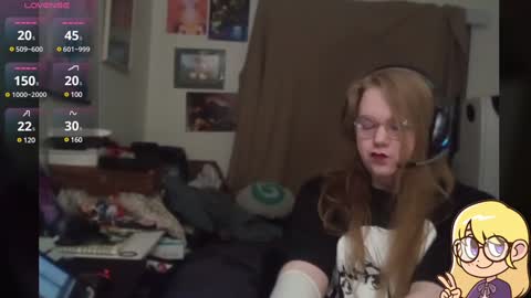 Snapshot of waysoft23 chatting on December 11, 3:24 am Ash online show from December 11, 3:24 am