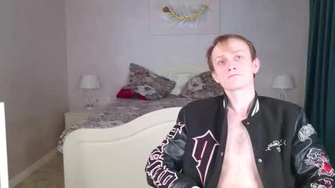 WeksaMur online show from February 16, 7:01 pm