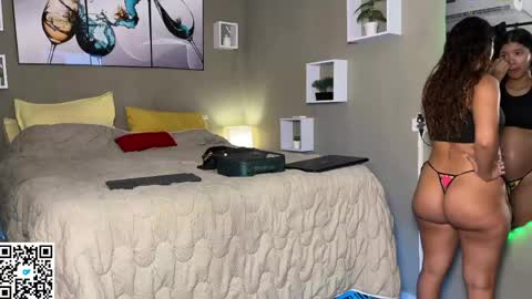 Wendy Alex online show from April 18, 11:27 pm