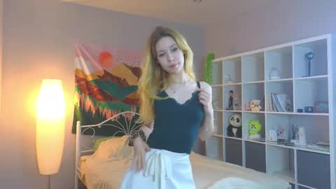 Snapshot of wendy_cutiex chatting on September 16, 5:38 pm Wendy online show from September 16, 5:38 pm