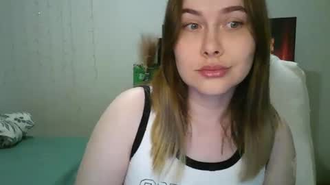 Wendy online show from March 6, 2:51 am