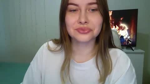 Wendy online show from March 7, 3:19 am