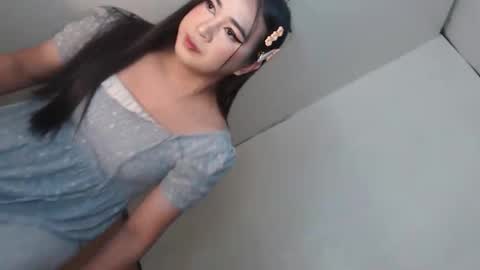 andrew online show from January 7, 2:27 am