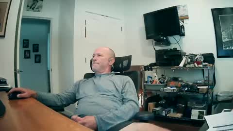 weseeyouwatching online show from September 19, 6:44 pm