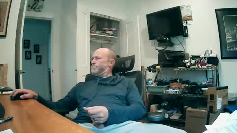 weseeyouwatching online show from December 1, 7:12 pm