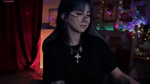 little girl who is always rightLisa online show from July 11, 2:16 am