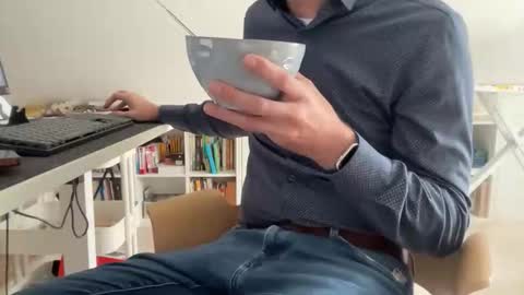 wet_adidasboy online show from September 23, 10:53 am