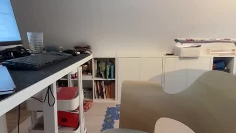 wet_adidasboy online show from October 2, 5:39 am