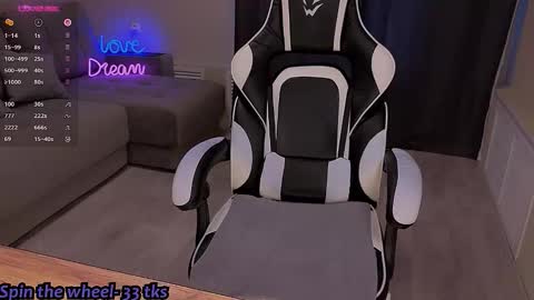 Molly online show from February 10, 11:46 am