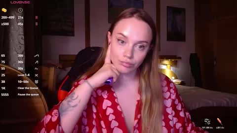 Lana online show from March 18, 8:47 pm