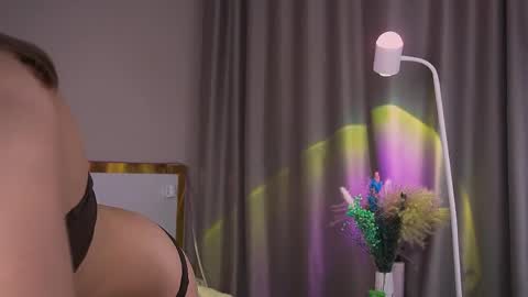 wet_land_ online show from May 5, 1:17 pm