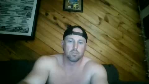 wh879 online show from April 14, 7:28 pm