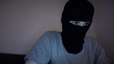 whispero_o online show from February 4, 6:01 pm