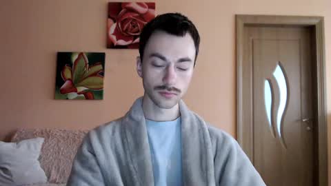 Tom online show from March 19, 2:00 pm