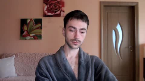 Tom online show from June 2, 12:07 pm