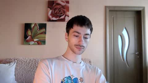 Tom online show from December 19, 12:22 pm