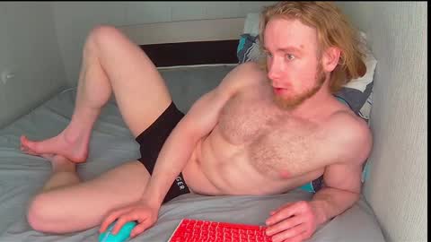 whitebars22 online show from April 13, 10:30 am