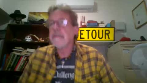 whiteboomer online show from April 1, 8:04 am