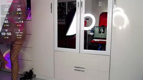 WhiteLaBunny online show from October 28, 4:19 pm